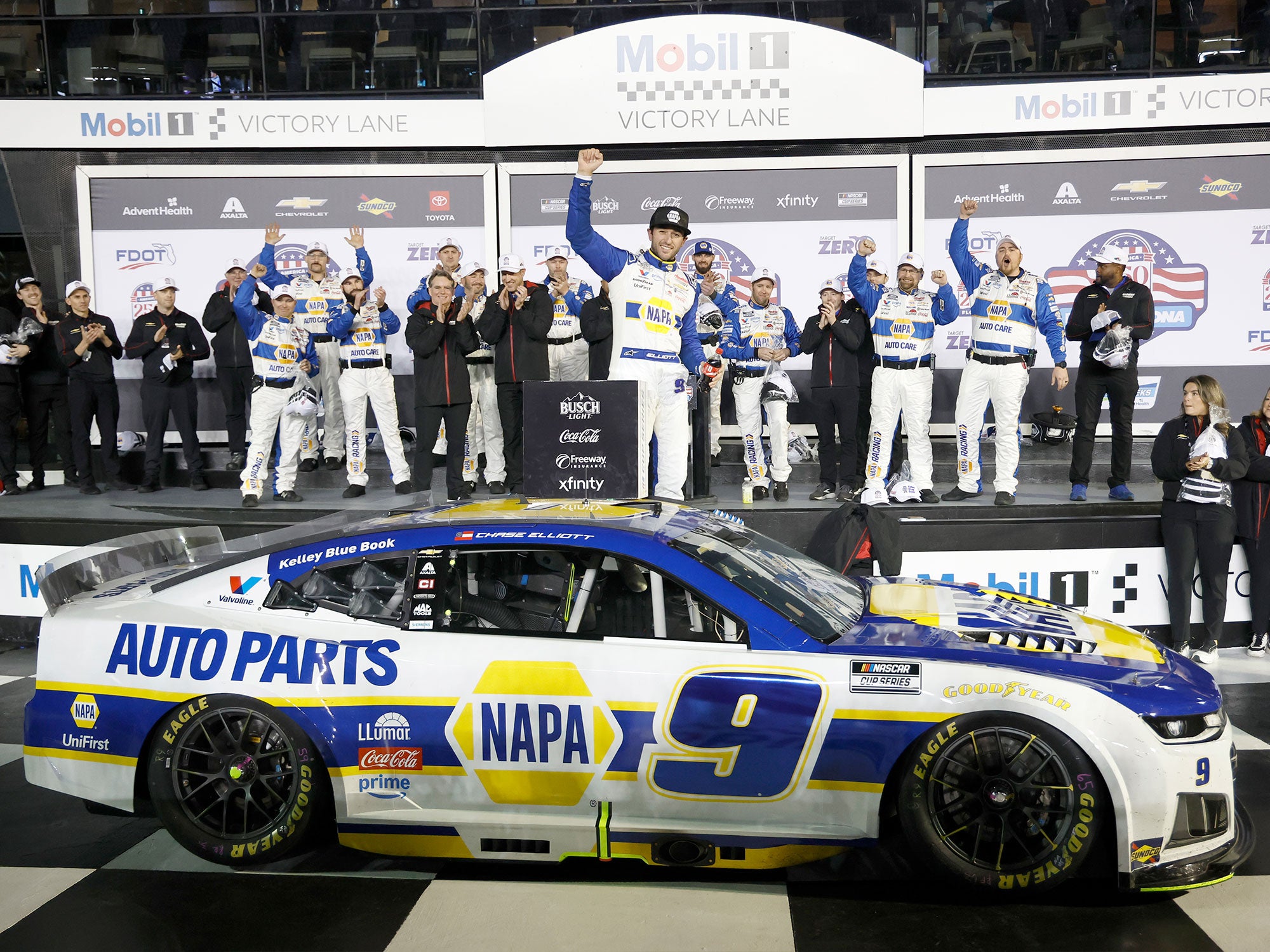 Die cast - Chase Elliott Daytona Dual Win Raced Version 2026 Pre-order