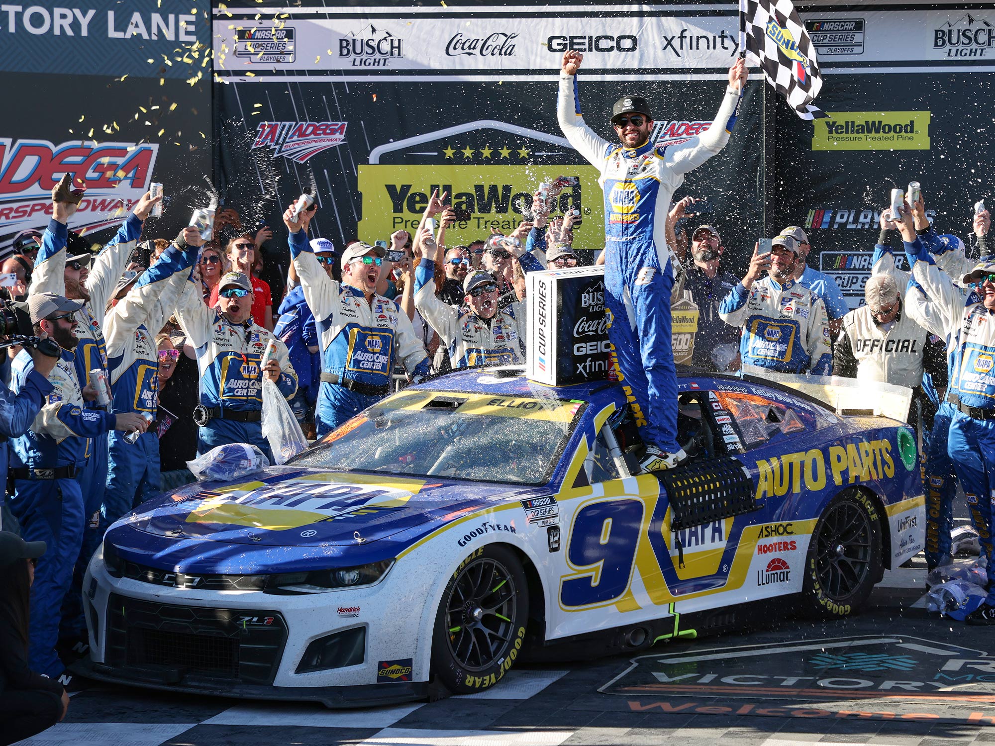 Die Cast Chase Elliott Talladega Raced Win 2022